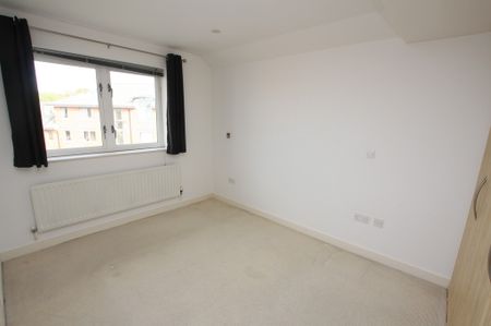 2 Bedroom APARTMENT, Chester - Photo 5