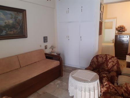 Studio/Γκαρσονιέρα για ενοικίαση - Ιστορικό Κέντρο, - Φωτογραφία 2