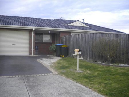 1/14 Moreton Court, 3029, Hoppers Crossing Vic - Photo 2