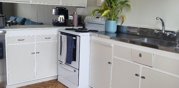 Close to the beach - Photo 2