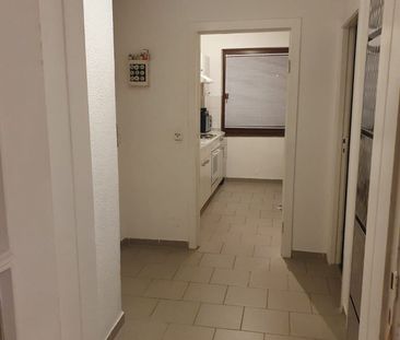 Schönböckener Str. 107, 2 Zi.,ca. 53qm, gr. Wohnzimmer, D.-Bad, EBK... - Photo 4