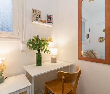 Carrer de Còrsega, Barcelona, Catalonia 08026 - Photo 2