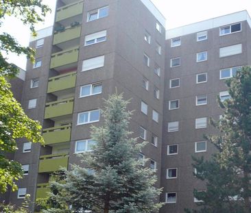 Helle 2 Zi.-Wohnung in ruhiger und doch verkehrsgünstiger Lage - Photo 3