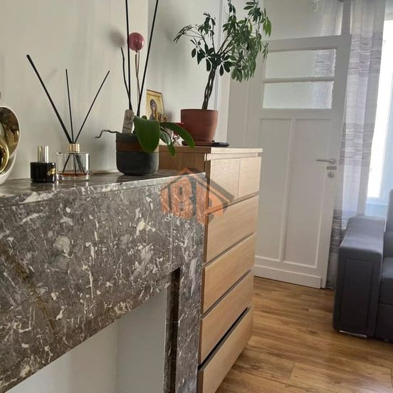 Appartement te huur - Photo 1