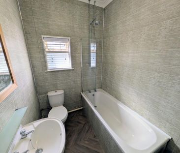 2 bedroom terraced house to rent - Photo 6