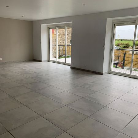 Location Maison 5 pièces 104m² - Photo 2