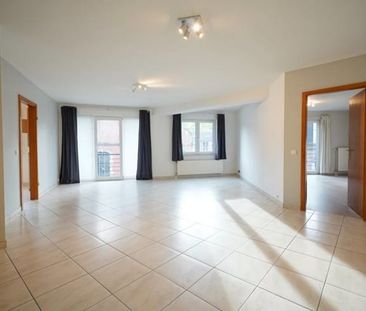 Appartement te huur - Foto 2