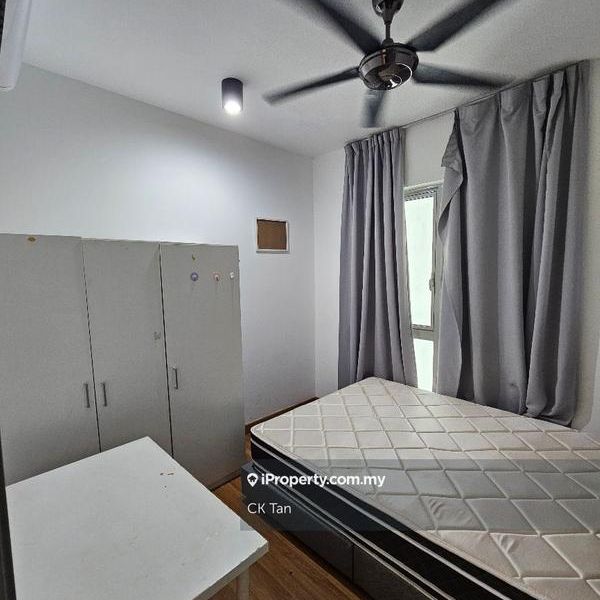 One South, Seri Kembangan - Photo 1