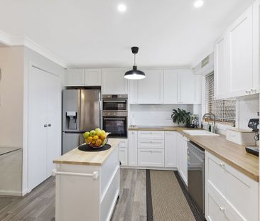 Beautifully renovated open plan home townhouse - Photo 5