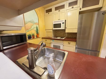 For Lease - 1055 Bay Street Unit# 301, Toronto, Ontario - Photo 2