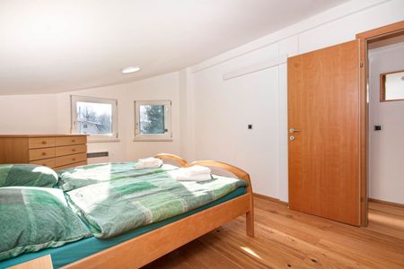 All Inclusive Family Home close to VIC - Photo 5