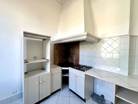 Location appartement 5 pièces, 201.53m², Carcassonne - Photo 3