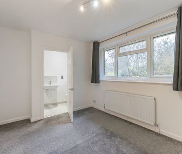 5 bedroom detached house to rent - Photo 6