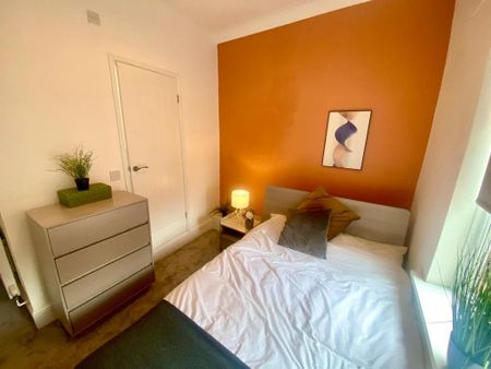 4 bedroom house share to rent - Photo 2