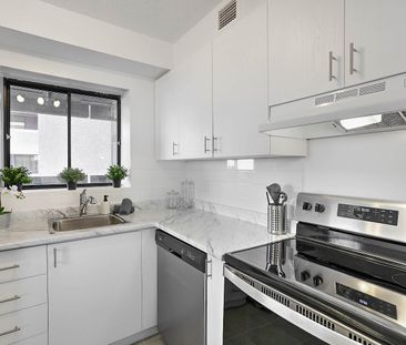 5199 Sherbrooke Est, Montréal, QC - Photo 2