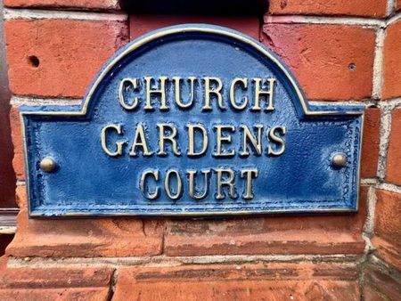 Church Gardens Court, Waltham Abbey, EN9 - Photo 5