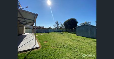 WEST END DELIGHT - Photo 2