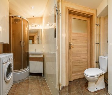 Łódź Łódź-Śródmieście, dr. Stefana Kopcińskiego - Фото 2