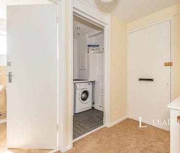 1 bedroom apartment to rent Bushfield Drive, Redhill, RH1 - Photo 6