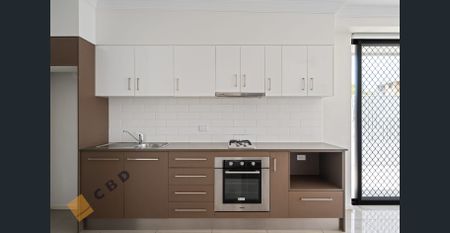 Top-floor Apartment in New Farm, Moments from Lifestyle Icons! - Photo 4