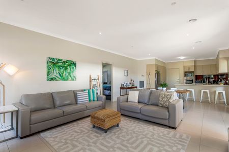 68 Chance Street, Crace ACT 2911 - House For Rent | Domain - Photo 3