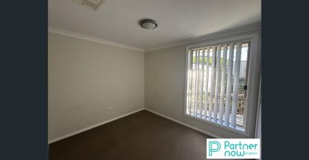 Four-Bedroom Home in Oxley Vale - Photo 5