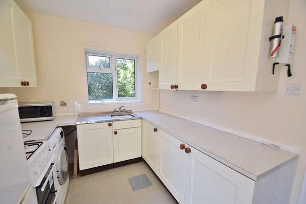 Stanmore, SO22 - Photo 1