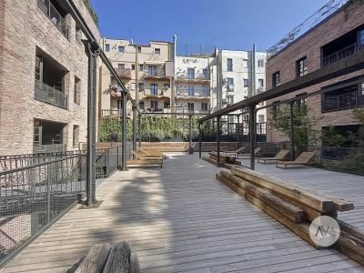 Stunning new apartment in great complex - Photo 4