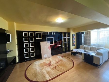 Apartament cu 3 camere zona Ultracentrala, vis-a-vis de U... - Photo 3