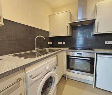 Bournemouth, BH1 - Photo 1