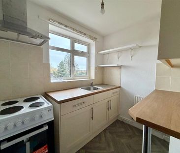 Cardigan Road, Bridlington - Photo 1