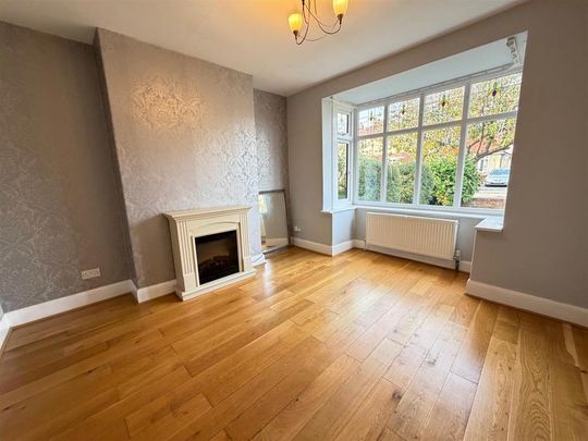 3 bedroom semi-detached house to rent - Photo 1