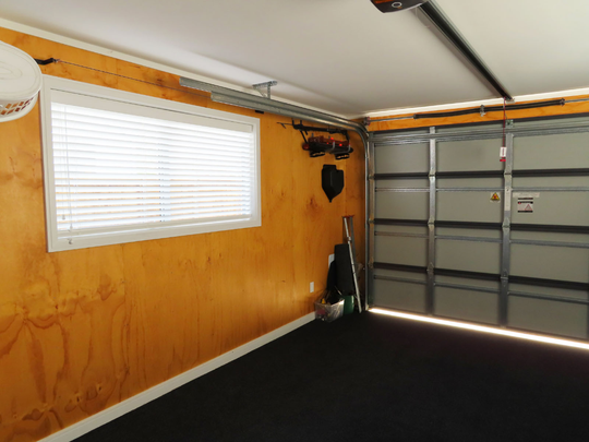 Silverstream Living - Photo 1