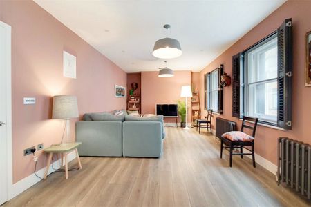 Rupert Court, London, W1D - Photo 4