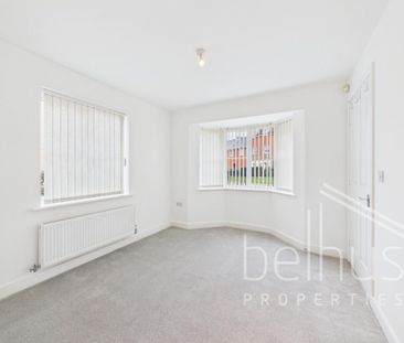 4 bedroom detached house to rent - Photo 5