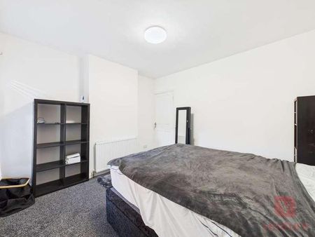 Ridgmount Street, Bedford, MK42 - Photo 3