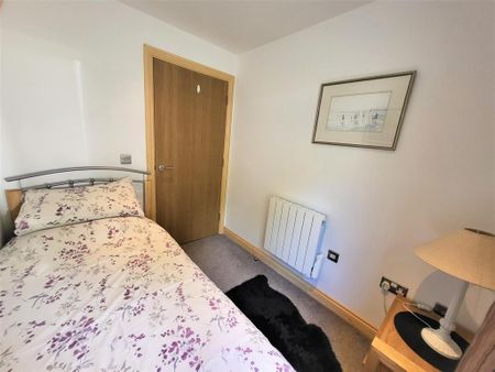 2 bedroom apartment to rent - Photo 5