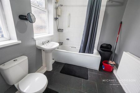 2 bedroom cottage to rent - Photo 5