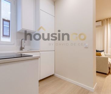 Flat for rent in Madrid (Centro) - Photo 2