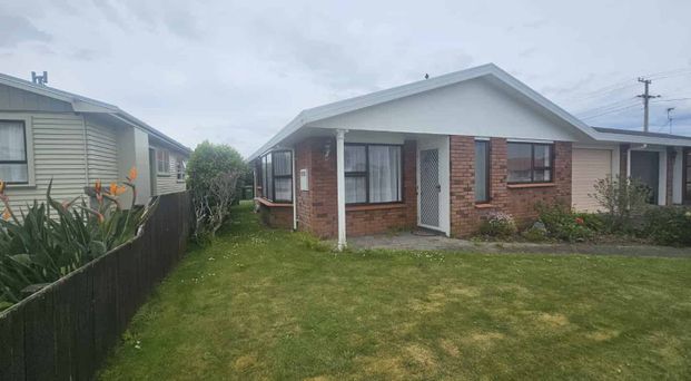 Wonderful Wilson St Town House - Photo 1