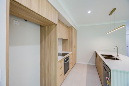 Brand New Duplex in Sought-After Complex With Pool - Photo 5