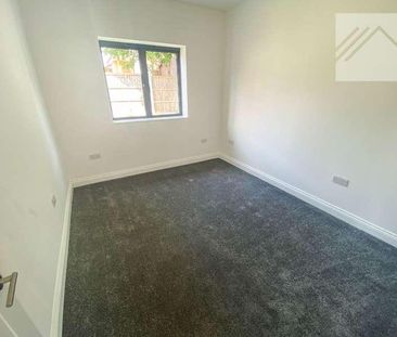 Friern Gardens, Wickford, SS12 - Photo 3