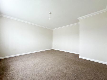 Woodsgate Park, Bexhill-On-Sea, TN39 4DL - Photo 4