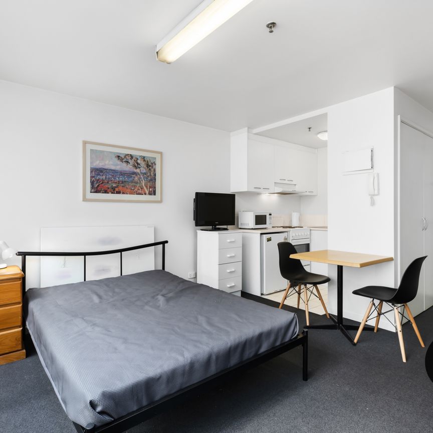 610/408 Lonsdale Street, Melbourne VIC 3000 - Apartment For Rent | Domain - Photo 1