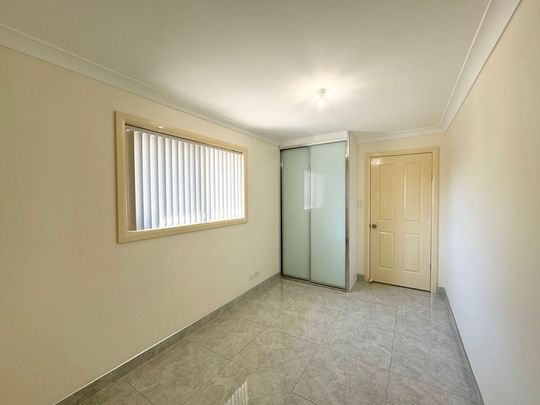 Modern&comma; Three Bedroom Granny Flat&excl;&excl; - Photo 1