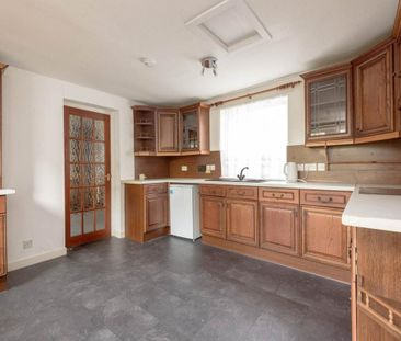 3 bedroom house to rent - Photo 3