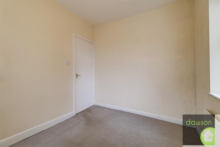 3 bed semi-detached house to rent in Halifax Road, Hipperholme, Halifax - Photo 2