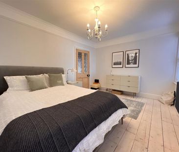 2 bedroom terraced house to rent - Photo 4