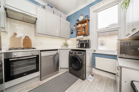 Chapter Road, Willesden Green, NW2, London - Photo 5