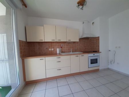 Appartement À Louer 2 Pièces , 48 M² - Photo 4